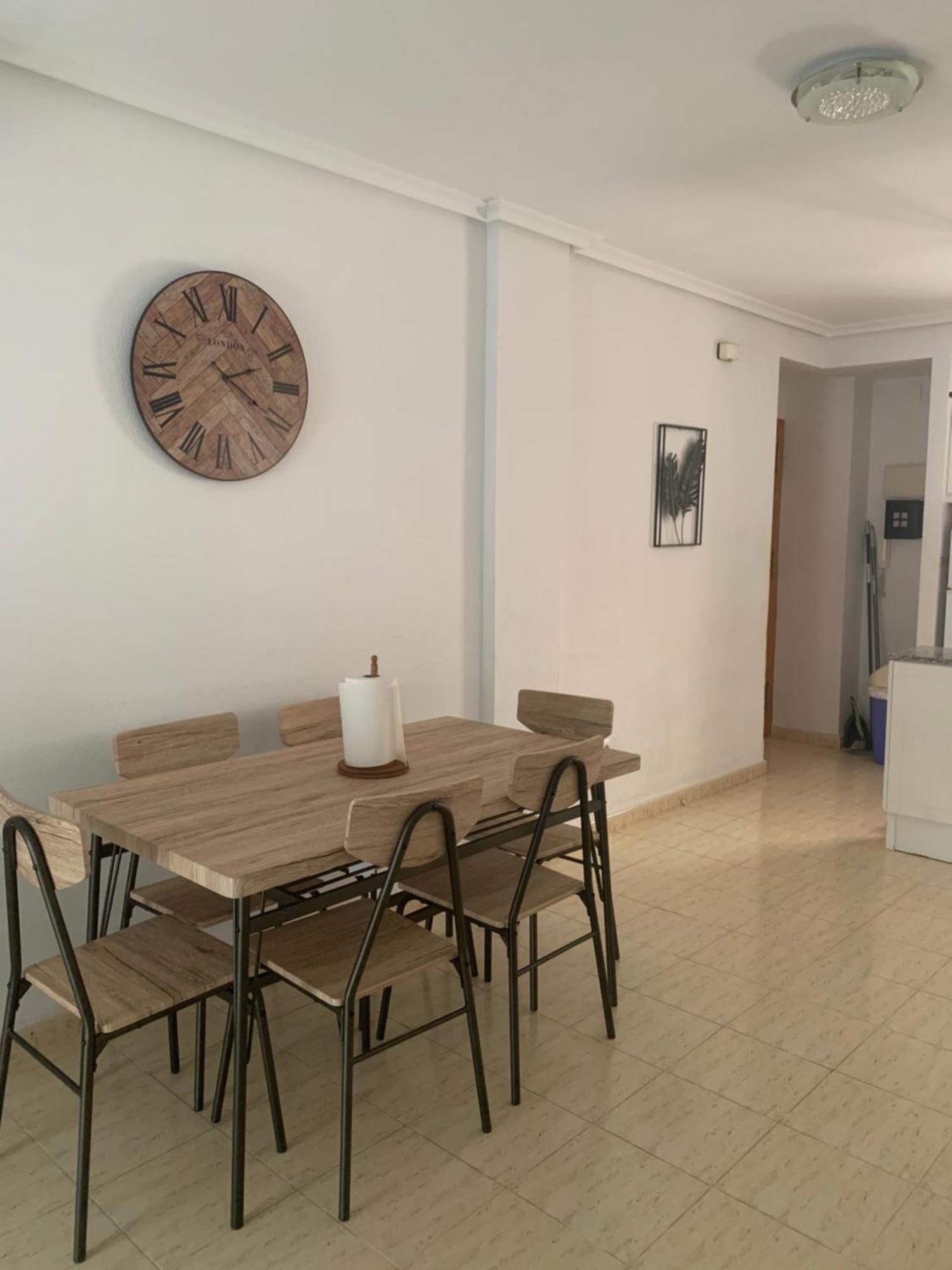 Tres Beau T4 Torrevieja Renove Et Moderne公寓 外观 照片